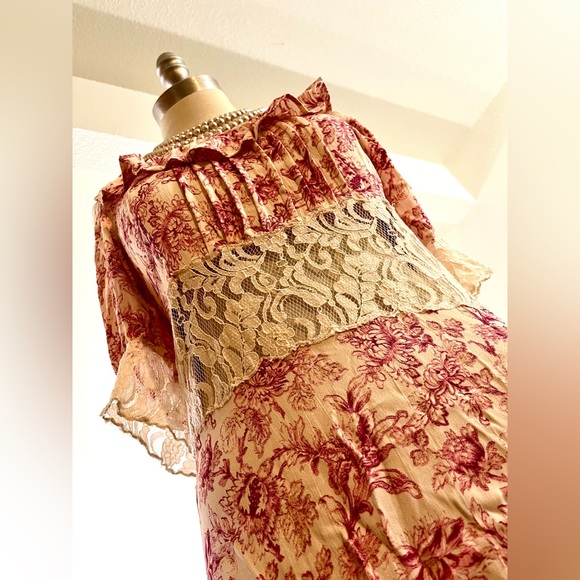 EUC 8 Cottage Core Floral Lace Dress - Picture 6 of 14